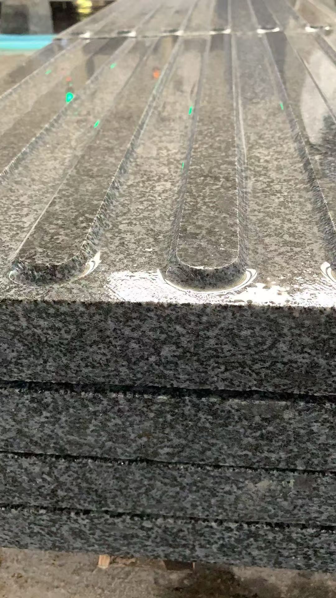神秘“新矿小蓝宝”现身，究竟有着怎样不为人知的独特魅力？