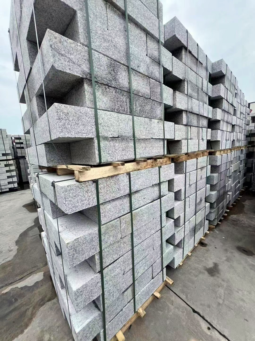 麻城芝麻白加工厂：专业打造高质量花岗岩，解锁石材加工新秘诀